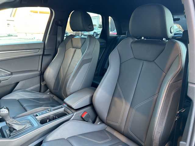 アウディ Ｑ３ 35TDIクワトロ Sライン 道東・釧路十勝 2020(令2)年 3万km デイトナグレーパールエフェクト ４WD/アシスタンスパッケージ/ アダプティブクルーズアシスト/ エマージェンシーアシスト/ ハイビームアシスト/ サイドアシスト/ リヤクロストラフィックアシスト/ベーシックパッケージ/ シートヒーター/ シート電動調整機能/ アウディホールドアシスト/純正ナビ/ BT/USB/type-C/純正ETC2.0/純正前後ドライブレコーダー/ハーフレザーシート/ワイヤレス充電/パワーバックドア/純正19インチAW/純正フロアマット/取扱説明書/保証書/スペアキー