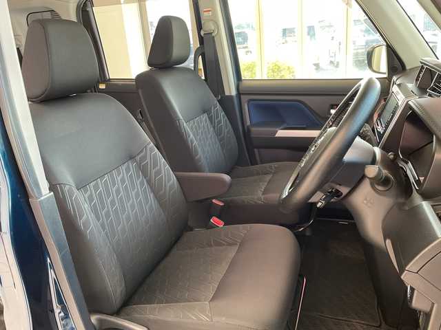 ダイハツ トール カスタムG リミテッド SAⅢ 埼玉県 2019(平31)年 5.5万km レーザーブルークリスタルシャイン スマートアシストIII/純正ナビ/フルセグTV/パノラマモニター/両側パワースライドドア/クルーズコントロール/LEDオートライト/シートヒーター/純正14インチAW/クリアランスソナー/プッシュスタート/ETC/禁煙車