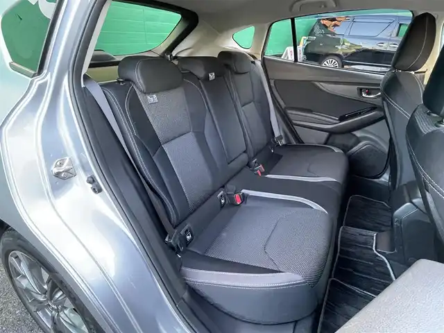 スバル インプレッサ スポーツ 1．6i－S アイサイト 東京都 2020(令2)年 7.5万km アイスシルバーメタリック ワンオーナー/寒冷地仕様/アイサイトセーフティプラス/・後続警戒システム/8型メモリナビ（NR-MZ300-BIN-3）/・フルセグTV/Bluetooth/DVD/USB/前後ドライブレコーダー（CA-DR03TDFA)/バックカメラ/アイサイトコアテクノロジー/・アダプティブクルーズコントロール/・後退時ブレーキアシスト/・プリクラッシュブレーキ/・ツーリングアシスト/・車線逸脱警報/ステアリング連動LEDヘッドランプ/ヘッドランプウォッシャー/アダプティブドライビングビーム/マルチインフォメーションディスプレイ/パワーシート(運転席＆助手席)/メモリーシート(運転席)/アイドリングストップ/コーナーセンサー/ETC2.0/保証書/取扱説明書/記録簿/スペアキー×1