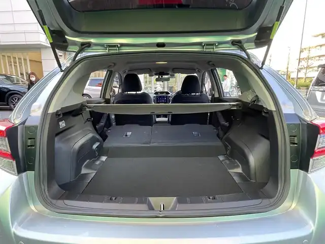 スバル インプレッサ スポーツ 1．6i－S アイサイト 東京都 2020(令2)年 7.5万km アイスシルバーメタリック ワンオーナー/寒冷地仕様/アイサイトセーフティプラス/・後続警戒システム/8型メモリナビ（NR-MZ300-BIN-3）/・フルセグTV/Bluetooth/DVD/USB/前後ドライブレコーダー（CA-DR03TDFA)/バックカメラ/アイサイトコアテクノロジー/・アダプティブクルーズコントロール/・後退時ブレーキアシスト/・プリクラッシュブレーキ/・ツーリングアシスト/・車線逸脱警報/ステアリング連動LEDヘッドランプ/ヘッドランプウォッシャー/アダプティブドライビングビーム/マルチインフォメーションディスプレイ/パワーシート(運転席＆助手席)/メモリーシート(運転席)/アイドリングストップ/コーナーセンサー/ETC2.0/保証書/取扱説明書/記録簿/スペアキー×1