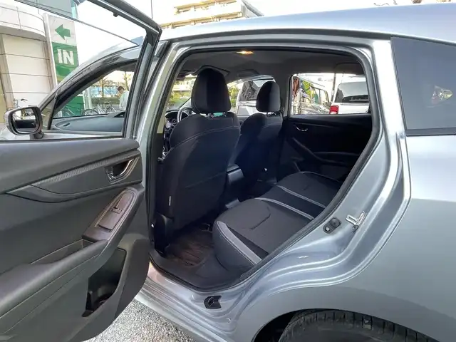 スバル インプレッサ スポーツ 1．6i－S アイサイト 東京都 2020(令2)年 7.5万km アイスシルバーメタリック ワンオーナー/寒冷地仕様/アイサイトセーフティプラス/・後続警戒システム/8型メモリナビ（NR-MZ300-BIN-3）/・フルセグTV/Bluetooth/DVD/USB/前後ドライブレコーダー（CA-DR03TDFA)/バックカメラ/アイサイトコアテクノロジー/・アダプティブクルーズコントロール/・後退時ブレーキアシスト/・プリクラッシュブレーキ/・ツーリングアシスト/・車線逸脱警報/ステアリング連動LEDヘッドランプ/ヘッドランプウォッシャー/アダプティブドライビングビーム/マルチインフォメーションディスプレイ/パワーシート(運転席＆助手席)/メモリーシート(運転席)/アイドリングストップ/コーナーセンサー/ETC2.0/保証書/取扱説明書/記録簿/スペアキー×1