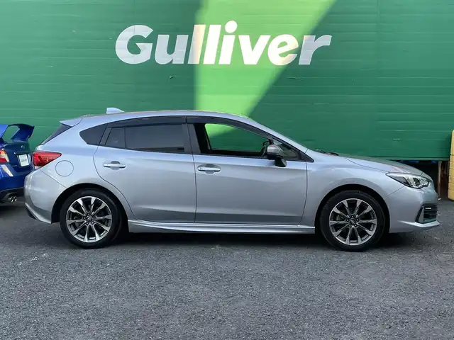 スバル インプレッサ スポーツ 1．6i－S アイサイト 東京都 2020(令2)年 7.5万km アイスシルバーメタリック ワンオーナー/寒冷地仕様/アイサイトセーフティプラス/・後続警戒システム/8型メモリナビ（NR-MZ300-BIN-3）/・フルセグTV/Bluetooth/DVD/USB/前後ドライブレコーダー（CA-DR03TDFA)/バックカメラ/アイサイトコアテクノロジー/・アダプティブクルーズコントロール/・後退時ブレーキアシスト/・プリクラッシュブレーキ/・ツーリングアシスト/・車線逸脱警報/ステアリング連動LEDヘッドランプ/ヘッドランプウォッシャー/アダプティブドライビングビーム/マルチインフォメーションディスプレイ/パワーシート(運転席＆助手席)/メモリーシート(運転席)/アイドリングストップ/コーナーセンサー/ETC2.0/保証書/取扱説明書/記録簿/スペアキー×1