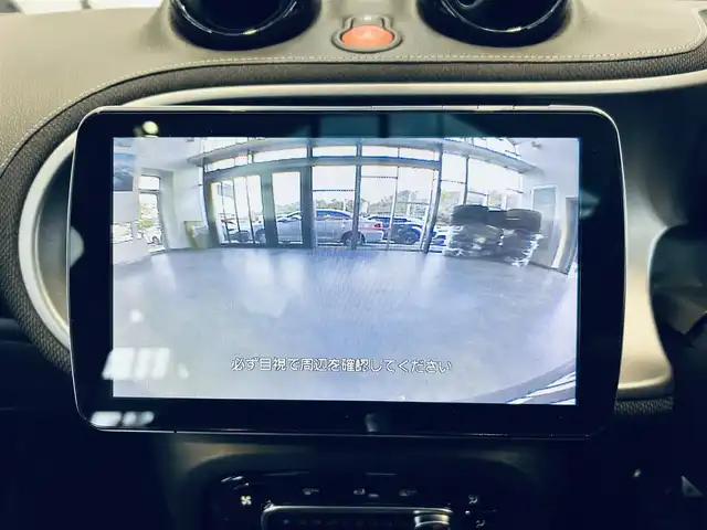 スマート ＭＣＣ スマート フォーフォー BRABUS エクスクルーシブ 大阪府 2018(平30)年 4.4万km ガンＭ ガラスルーフ/黒革/シートヒーター/ナビ/TV/バックカメラ/クリアランスソナー/ETC/ドラレコ/純正17インチAW/クルコン/パドルシフト