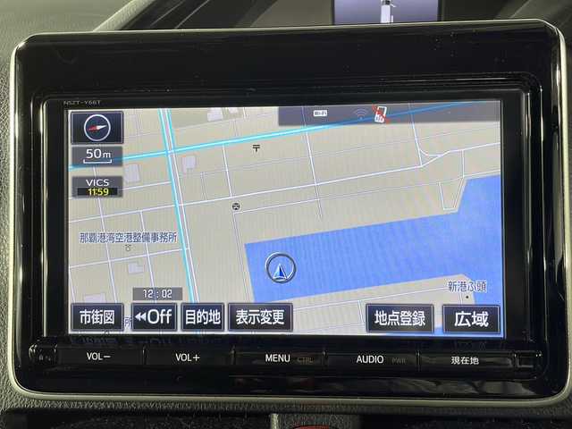 トヨタ エスクァイア ハイブリッド Gi ブラックテーラード 沖縄県 2016(平28)年 8.2万km スパークリングブラックパールクリスタルシャイン 県外仕入/禁煙車/7人乗り/純正9インチナビ/フリップダウンモニター/CD/DVD/SD/BT/フルセグ/バックカメラ/ビルトインETC/トヨタセーフティセンス/プリクラッシュセーフティ/レーンキープアシスト/クルーズコントロール/クリアランスソナー/横滑り防止装置/オートマチックハイビーム/LEDヘッドライト/オートライト/アイドリングストップ/両側パワースライドドア/レザーシート/D+N席シートヒーター/純正15インチAW/純正フロアマット/プッシュスタート/スマートキー
