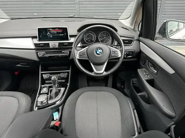 ＢＭＷ ２１８ｄ グランツアラー 茨城県 2017(平29)年 1.7万km アルピンホワイトⅢ コンフォートＰＫＧ　/パーキングサポートＰＫＧ　/コンフォートアクセス　/インテリジェントＳＦＴ　/ＬＤＷ　/ナビ　/ＢＴ　/ＵＳＢ　/ＤＶＤ　/Ｂカメラ　/ＰＤＣ　/ＰＷテールゲート　/ＬＥＤヘッドＬ　/ＥＴＣ　/前後ドラレコ　/禁煙車