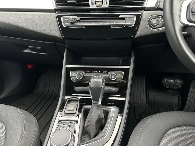 ＢＭＷ ２１８ｄ グランツアラー 茨城県 2017(平29)年 1.7万km アルピンホワイトⅢ コンフォートＰＫＧ　/パーキングサポートＰＫＧ　/コンフォートアクセス　/インテリジェントＳＦＴ　/ＬＤＷ　/ナビ　/ＢＴ　/ＵＳＢ　/ＤＶＤ　/Ｂカメラ　/ＰＤＣ　/ＰＷテールゲート　/ＬＥＤヘッドＬ　/ＥＴＣ　/前後ドラレコ　/禁煙車