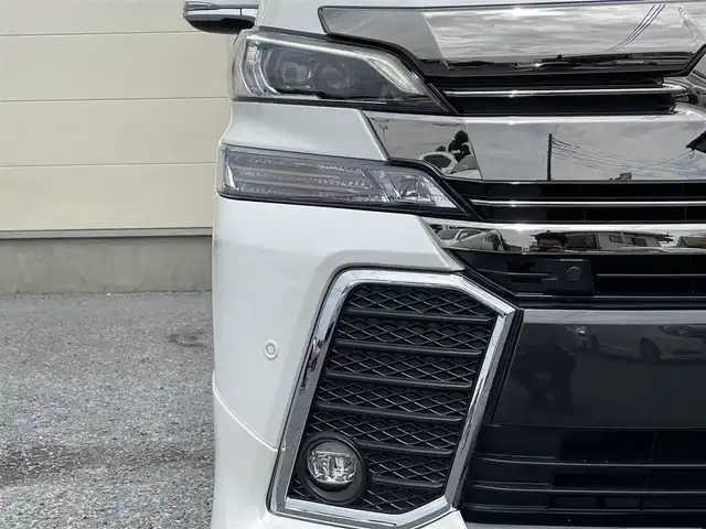 トヨタ ヴェルファイア Z Gエディション 茨城県 2015(平27)年 3.3万km ホワイトパールクリスタルシャイン ・後席用フリップダウンモニター/・サンルーフ/・純正ナビ（CD/DVD/BT/USB）/・モデリスタエアロ/・バックカメラ/・純正18インチAW/・ビルトインETC/・レーダークルーズコントロール/・衝突被害軽減システム/・アイドリングストップ/・前席パワーシート/・ステアリングヒーター/・電動リアゲート/・両側パワースライドドア/・前後コーナーセンサー/・横滑り防止装置/・盗難防止装置/・LEDヘッドライト/・オートホールド