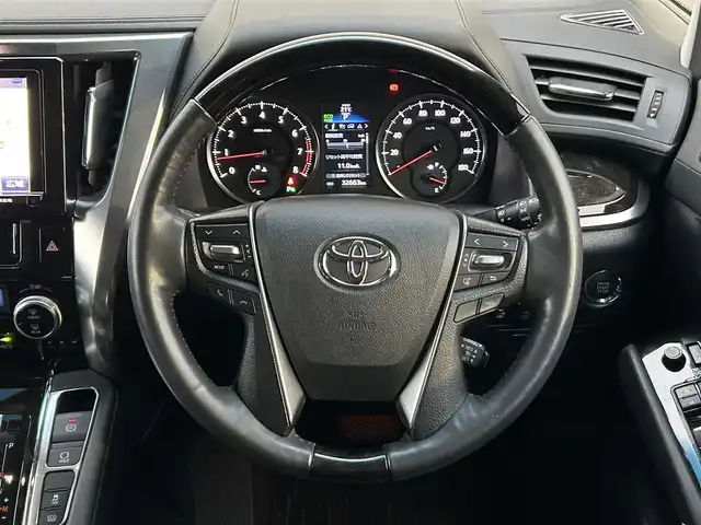 トヨタ ヴェルファイア Z Gエディション 茨城県 2015(平27)年 3.3万km ホワイトパールクリスタルシャイン ・後席用フリップダウンモニター/・サンルーフ/・純正ナビ（CD/DVD/BT/USB）/・モデリスタエアロ/・バックカメラ/・純正18インチAW/・ビルトインETC/・レーダークルーズコントロール/・衝突被害軽減システム/・アイドリングストップ/・前席パワーシート/・ステアリングヒーター/・電動リアゲート/・両側パワースライドドア/・前後コーナーセンサー/・横滑り防止装置/・盗難防止装置/・LEDヘッドライト/・オートホールド