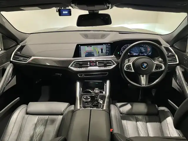 ＢＭＷ ＢＭＷ Ｘ６ xDrive35d Mスポーツ 愛知県 2021(令3)年 4万km 黒 パノラミックＳ／Ｒ　/ＨＵＤ　/ｈ／ｋサウンド　/純正ナビ　/フルセグＴＶ　/３６０度カメラ　/Ｂｌｕｅｔｏｏｔｈ　/スクリーンミラーリング　/ＡＣＣ　/ＬＫＡ　/ＢＳＭ　/革シート　/シートヒーター　/ソフトクローズドア/プッシュスタート/アイドリングストップ/ウィンカーミラー/ドライブレコーダー/ミラー型ETC