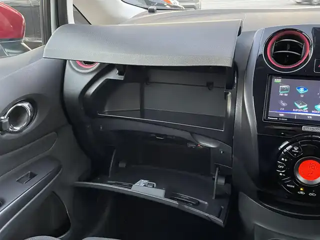 日産 ノート ニスモS 愛知県 2015(平27)年 4.8万km ブリリアントホワイトパール ワンオーナー/社外ナビ/（Panasonic:CN-RS02WD）/FM/AM/フルセグTV/Bluetooth対応/5速MT/バックカメラ/ドライブレコーダー/ETC/純正フロアマット/純正アルミホイール/プッシュスタート/横滑り防止装置/盗難防止装置/保証書/取扱説明書/スペアキー/スマートキー