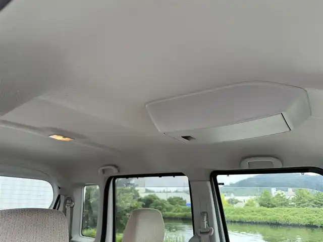スズキ スペーシア X 石川県 2015(平27)年 6.2万km 白 社外HDDナビゲーション/【AM/FM CD DVD BlueTooth】/・フルセグTV/ETC/アイドリングストップ/運転席シートヒーター/ステアリングスイッチ/片側パワースライドドア/フロアマット/スペアキー×1