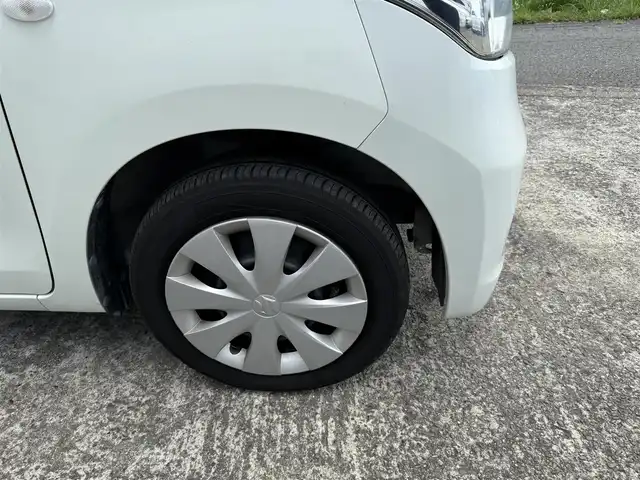 スズキ スペーシア X 石川県 2015(平27)年 6.2万km 白 社外HDDナビゲーション/【AM/FM CD DVD BlueTooth】/・フルセグTV/ETC/アイドリングストップ/運転席シートヒーター/ステアリングスイッチ/片側パワースライドドア/フロアマット/スペアキー×1