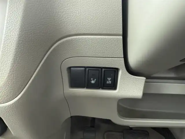 スズキ スペーシア X 石川県 2015(平27)年 6.2万km 白 社外HDDナビゲーション/【AM/FM CD DVD BlueTooth】/・フルセグTV/ETC/アイドリングストップ/運転席シートヒーター/ステアリングスイッチ/片側パワースライドドア/フロアマット/スペアキー×1