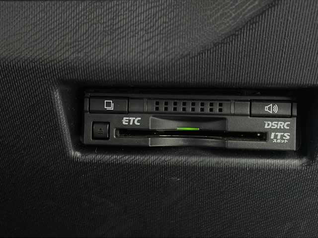 トヨタ アクア G ブラックソフトレザーセレ 沖縄県 2016(平28)年 7.4万km コバルトブルーメタリック 純正ナビ　【NSZN-W64T】/　(フルセグTV Bluetooth CD/DVD)/バックカメラ　/クルーズコントロール　/レーンキープアシスト　/オートマチックハイビーム　/オートライト　/ハーフレザーシート　/前席シートヒーター　/横滑り防止機能/ETC/スマートキー/プッシュスタート