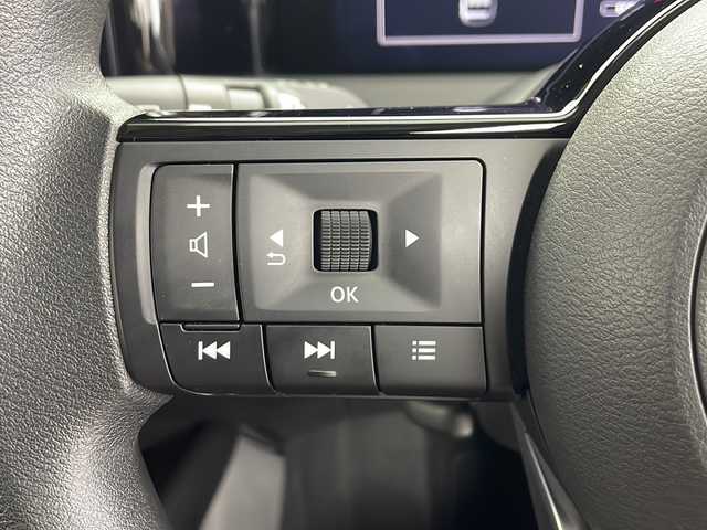日産 ノート X 愛知県 2021(令3)年 1.7万km ピュアホワイトパール ワンオーナー/純正9インチメモリナビ/フルセグ/USB/BT/HDMI/AM/FM/スマホ連動/アラウンドビューモニター/純正デジタルインナーミラー/エマージェンシーブレーキ/BSW・BSI・RCTA/標識検知支援・駐車支援フロント・リアソナー/ビルトインETC2.0 /ドライブレコーダー/電動パーキング/オートホールド/置くだけ充電/ステアリングスイッチ/LEDオートライトヘッドライト/アダプティブLEDヘッドライトシステム/フォグランプ/ISOFIX/電動格納ミラー/純正フロアマット/純正ドアバイザー