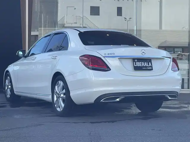 メルセデス・ベンツ Ｃ２００ アバンギャルド 鹿児島県 2019(平31)年 3.3万km パール 禁煙車/バックカメラ/ETC2.0/レーダーセフティパッケージ/黒レザーシート/ヘッドアップディスプレイ/ブルメスター・サウンド/前席メモリー付きパワーシート/シートヒーター/電動トランク/デジタルメーター/純正17インチアルミホイール/ドライブレコーダー/取扱説明書/スペアキー