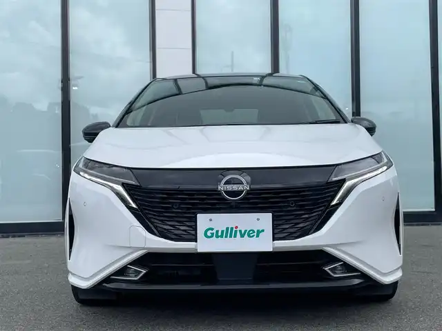 日産 オーラ G 大阪府 2022(令4)年 4.9万km ピュアホワイトパール / スーパーブラック 2トーン BOSEスピーカー /ブラインドスポットモニター /プロパイロットシステム /置き型充電器　/apple carplay　/全方位カメラ　/ディスプレイオーディオ　/ミュージックプレーヤー　/純正フロアマット　/Bluetooth/追従走行型クルーズコントロール
