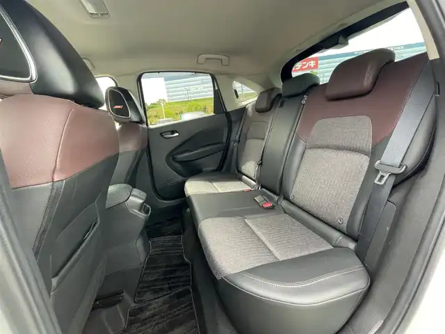 日産 オーラ G 大阪府 2022(令4)年 4.9万km ピュアホワイトパール / スーパーブラック 2トーン BOSEスピーカー /ブラインドスポットモニター /プロパイロットシステム /置き型充電器　/apple carplay　/全方位カメラ　/ディスプレイオーディオ　/ミュージックプレーヤー　/純正フロアマット　/Bluetooth/追従走行型クルーズコントロール