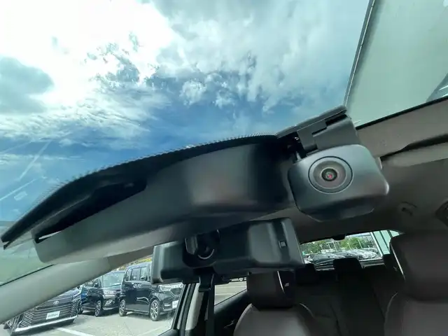 日産 オーラ G 大阪府 2022(令4)年 4.9万km ピュアホワイトパール / スーパーブラック 2トーン BOSEスピーカー /ブラインドスポットモニター /プロパイロットシステム /置き型充電器　/apple carplay　/全方位カメラ　/ディスプレイオーディオ　/ミュージックプレーヤー　/純正フロアマット　/Bluetooth/追従走行型クルーズコントロール