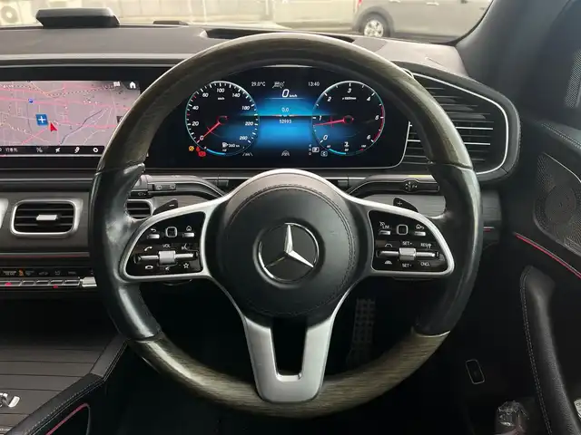 メルセデス・ベンツ ＧＬＳ４００ｄ 4マチック AMGライン 山梨県 2021(令3)年 5.3万km ダイヤモンドホワイト レザーEXC /パノラマSR /黒革 /シートH /ベンチL /マッサージS /全席Pシート /純正メモリナビ /全周囲C/ACC /BSA /LKA /ステアリングP /パフュームA /ブルメスター /純正21AW /カープレイ /マルチアンビエントL /マルチB/LED /保証書