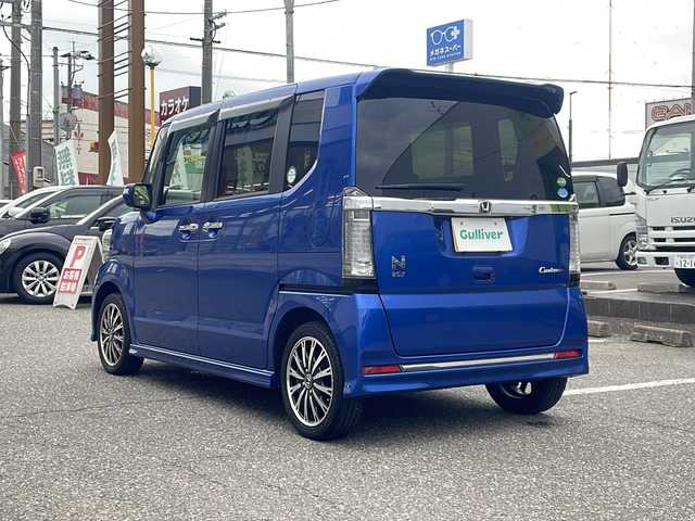 ホンダ Ｎ ＢＯＸ カスタム G ターボ Lパッケージ 福井県 2016(平28)年 6.3万km ブリリアントスポーティブルーメタリック2トーン 登録時走行距離62108ｋｍ/ワンオーナー/ナビ装着スペシャルパッケージ/あんしんパッケージ/社外HDDナビゲーション/（CD/DVD/BT）/フルセグテレビ/バックカメラ/シティーブレーキアクティブシステム/クルーズコントロール/純正15インチアルミホイール/両側電動スライドドア/ターボ/HIDヘッドライト/LEDフォルランプ/パドルシフト/ハーフレザーシート/ETC(ビルトイン)/オートライト/オートリトラミラー/ステアリングリモコン/スマートキー/プッシュスタート/保証書/取扱説明書