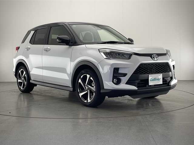 トヨタ ライズ Z 宮崎県 2021(令3)年 4.6万km ブラックマイカメタリック/シャイニングホワイトパール 禁煙車/トヨタセーフティセンス/社外ディスプレイオーディオ/（カロッツェリア/FH-8500DVS/Bluetooth/CD/AUX/FMAM）/社外ETC/純正LEDオートライト/純正LEDフォグ/純正17インチアルミ/純正セキュリティアラーム/社外clazzioシートカバー/パノラミックビューモニター/アダプティブクルーズコントロール/プリクラッシュセーフティ/レーンディパーチャーアラート/オートマチックハイビーム/クリアランスソナー/本革巻ハンドル/スマートキー/プッシュエンジンスタート/新車時保証書/取扱い説明書