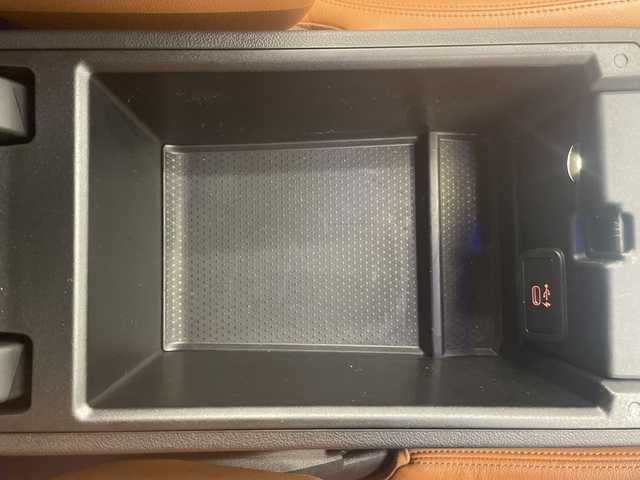 ＢＭＷ ３２０ｄ xDrive Mスポーツ 岡山県 2019(令1)年 6.4万km サファイアブラックP コンフォートパッケージ/ハイラインパッケージ/純正ナビ/全周囲カメラ/ブレーキAH/走行モード/ACC/オートライト/AHB/レインセンサー/レザーシート（ブラウン）/シートヒーター/Bluetooth/USB/アップルカープレイ/ミュージックライブラリ/ブラックキドニーグリル/正面衝突警告/側面衝突警告/車線逸脱警告/車線変更警告/PDC自動起動/アクティブPDC/パーキングアシスト/後退アシスト/リアデイライト/ライトカーペット/アンビエントライト/powerトランク/ワイヤレス充電トレイ/ETC/パドルシフト