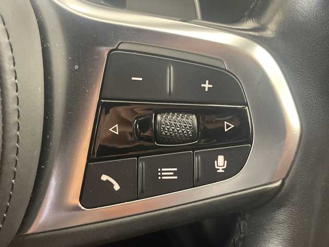 ＢＭＷ ３２０ｄ xDrive Mスポーツ 岡山県 2019(令1)年 6.4万km サファイアブラックP コンフォートパッケージ/ハイラインパッケージ/純正ナビ/全周囲カメラ/ブレーキAH/走行モード/ACC/オートライト/AHB/レインセンサー/レザーシート（ブラウン）/シートヒーター/Bluetooth/USB/アップルカープレイ/ミュージックライブラリ/ブラックキドニーグリル/正面衝突警告/側面衝突警告/車線逸脱警告/車線変更警告/PDC自動起動/アクティブPDC/パーキングアシスト/後退アシスト/リアデイライト/ライトカーペット/アンビエントライト/powerトランク/ワイヤレス充電トレイ/ETC/パドルシフト