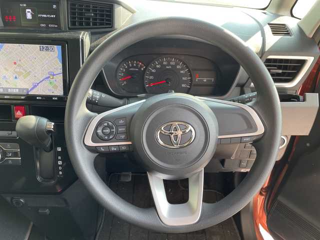 トヨタ ルーミー G－T 愛知県 2022(令4)年 0.7万km ブリリアントカッパークリスタルマイカ スマートアシストIII/純正9型ナビ/全方位カメラ/両側パワースライドドア/コーナーセンサー/LEDヘッドライト/オートマチックハイビーム/レーンキープアシスト/ドライブレコーダー/衝突軽減システム/フルセグ/CD DVD/Bluetooth/ステアリングスイッチ/スマートキー/プッシュスタート