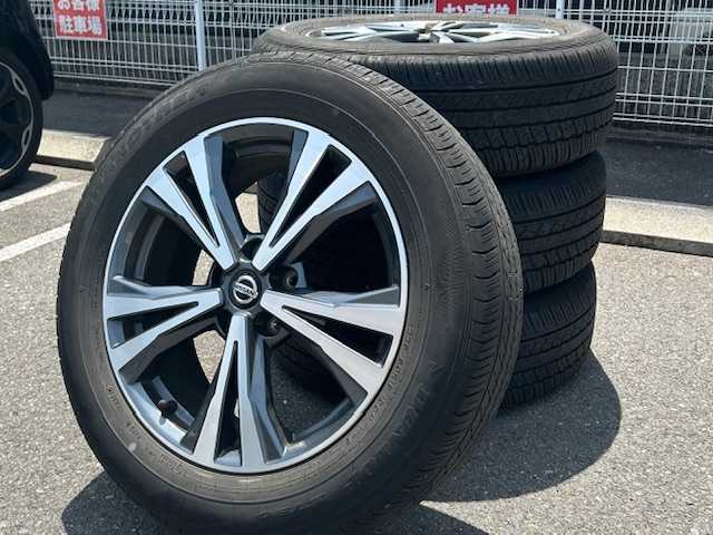 日産 エクストレイル 20Xi 京都府 2019(平31)年 6.4万km ダークメタルグレー 純正ＳＤナビ　/リアエアロパーツ　/フルセグＴＶ/全方位カメラ/プロパイロット/前後ドライブレコーダー　/ミュージック接続/ヒルディセント　/カブロンシート　/電動リアゲート　/前後コーナーセンサー　/全席シートヒーター/センターデブロック/ダウンヒルアシストコントロール/オートマチックハイビーム/盗難防止装置/衝突被害軽減システム/ETC/スペアキー/純正AW車内積込（サマータイヤ）