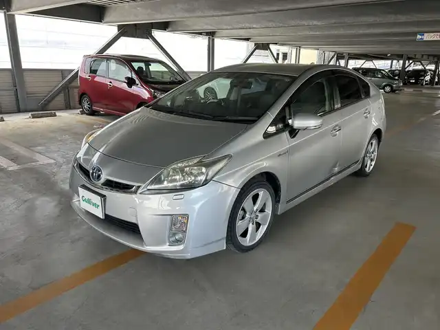 トヨタ プリウス S ツーリングセレクション 静岡県 2010(平22)年 17.8万km シルバーM ビルトインETC/クルーズコントロール/革巻きステアリング/オートライト/スマートキー/・プッシュスタート/LEDヘッドライト/・フォグランプ/純正アルミホイール/純正ドアバイザー/純正フロアマット