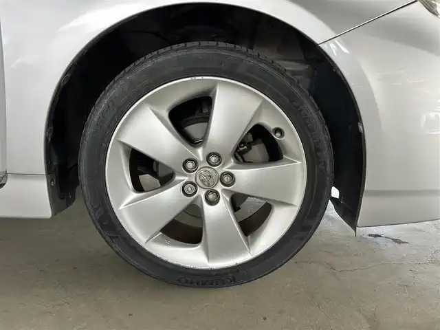 トヨタ プリウス S ツーリングセレクション 静岡県 2010(平22)年 17.8万km シルバーM ビルトインETC/クルーズコントロール/革巻きステアリング/オートライト/スマートキー/・プッシュスタート/LEDヘッドライト/・フォグランプ/純正アルミホイール/純正ドアバイザー/純正フロアマット
