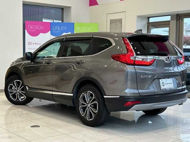 ホンダ ＣＲ－Ｖ ハイブリッド e:HEV EX マスターピース 埼玉県 2021(令3)年 2.1万km スーパープラチナグレーメタリック ホンダセンシング/サンルーフ/純正SDナビ/　　CD/DVD/BT?フルセグ/バックカメラ/パワーバックドア/レーダークルーズコントロール/LEDオートライト/レザーシート/パワーシート/シートメモリー/シートヒーター/純正18インチアルミホイール/パドルシフト/スマートキー2本/ビルトインETC2.0