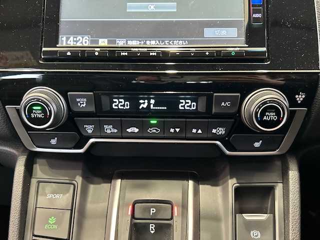 ホンダ ＣＲ－Ｖ ハイブリッド e:HEV EX マスターピース 埼玉県 2021(令3)年 2.1万km スーパープラチナグレーメタリック ホンダセンシング/サンルーフ/純正SDナビ/　　CD/DVD/BT?フルセグ/バックカメラ/パワーバックドア/レーダークルーズコントロール/LEDオートライト/レザーシート/パワーシート/シートメモリー/シートヒーター/純正18インチアルミホイール/パドルシフト/スマートキー2本/ビルトインETC2.0