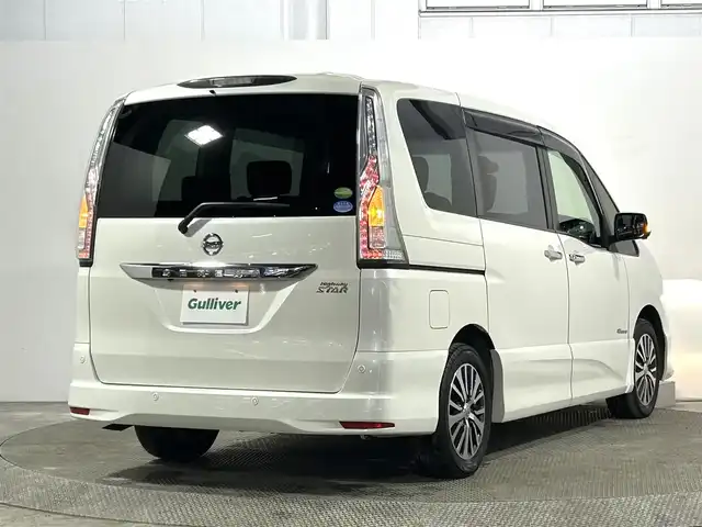 日産 セレナ ハイウェイS S HV Aセーフ 大阪府 2014(平26)年 7.8万km ブリリアントホワイトパール 純正ナビ(フルセグ/DVD再生/Bluetooth) 360カメラ 後席モニター ETC 衝突軽減 クルコン レーンアシスト 両側パワースライドドア リアオートエアコン オートライト Pスタート