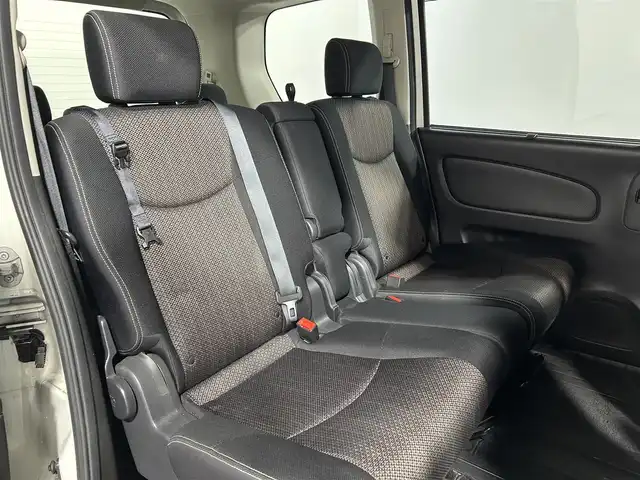 日産 セレナ ハイウェイS S HV Aセーフ 大阪府 2014(平26)年 7.8万km ブリリアントホワイトパール 純正ナビ(フルセグ/DVD再生/Bluetooth) 360カメラ 後席モニター ETC 衝突軽減 クルコン レーンアシスト 両側パワースライドドア リアオートエアコン オートライト Pスタート