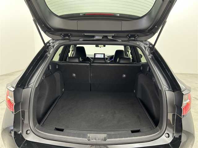 トヨタ カローラツーリング ダブルバイビー 福岡県 2020(令2)年 3.8万km ブラックマイカ 純正８型ＤＡナビ（フルセグＴＶ）　/バックカメラ　/ビルトインＥＴＣ　/ＡＣＣ　/コーナーセンサー　/衝突被害軽減ブレーキ　/レーンキープ　/ＢＳＭ　/ＭＴモード付　/シートヒーター　/ハーフレザー　/ステアリングヒーター
