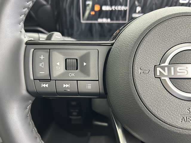 日産 セレナ ハイウェイスター V Vセレクション 岐阜県 2024(令6)年 0.1万km未満 プリズムホワイト 【自店成約済み】/デジタルインナーミラー/アラウンドビューモニター/オートクルーズコントロール/衝突軽減ブレーキ/両側パワースライドドア/電動パーキングブレーキ/パドルシフト/革ステアリング/ステアリングスイッチ/スマートキー/プッシュスタート/カーテンエアバッグ/純正アルミホイール/アイドリングストップ/横滑り防止/type-C充電/後席サンシェード