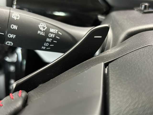 スズキ スペーシア カスタム HYBRID XS ターボ 福岡県 2018(平30)年 3.9万km アクティブイエロー/ブラック2トーンルーフ セーフティサポート/デュアルカメラブレーキサポート/クリアランスソナー/誤発進抑制機能/車線逸脱警報/先行車発進告知/標識認識機能/純正8インチナビ/（フルセグ/CD/DVD/BLUETOOTH)/全方位カメラ/両側パワースライドドア/LEDライト/オートライト/ハイビームアシスト/ハーフレザーシート/D席シートヒーター/クルーズコントロール/パドルシフト/ヘッドアップディスプレイ/ETC/ドライブレコーダー/スマートキー/天井サーキュレーター