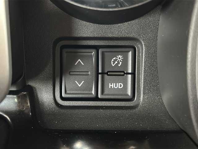 スズキ スペーシア カスタム HYBRID XS ターボ 福岡県 2018(平30)年 3.9万km アクティブイエロー/ブラック2トーンルーフ セーフティサポート/デュアルカメラブレーキサポート/クリアランスソナー/誤発進抑制機能/車線逸脱警報/先行車発進告知/標識認識機能/純正8インチナビ/（フルセグ/CD/DVD/BLUETOOTH)/全方位カメラ/両側パワースライドドア/LEDライト/オートライト/ハイビームアシスト/ハーフレザーシート/D席シートヒーター/クルーズコントロール/パドルシフト/ヘッドアップディスプレイ/ETC/ドライブレコーダー/スマートキー/天井サーキュレーター