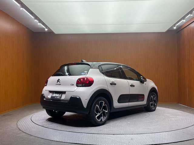 シトロエン シトロエン Ｃ３ Cシリーズ 千葉県 2021(令3)年 2.4万km サーブル クルーズコントロール　/ディスプレイオーティオ　/ＣａｒＰｌａｙ　/Ｂカメラ　/ＬＥＤライト　/プッシュスタート　/スマートキー　/ＥＴＣ　/ドラレコ　/オートハイビーム　/衝突軽減Ｂ　/ＢＳＭ　/ＬＫＡ　/禁煙車　/１オーナー