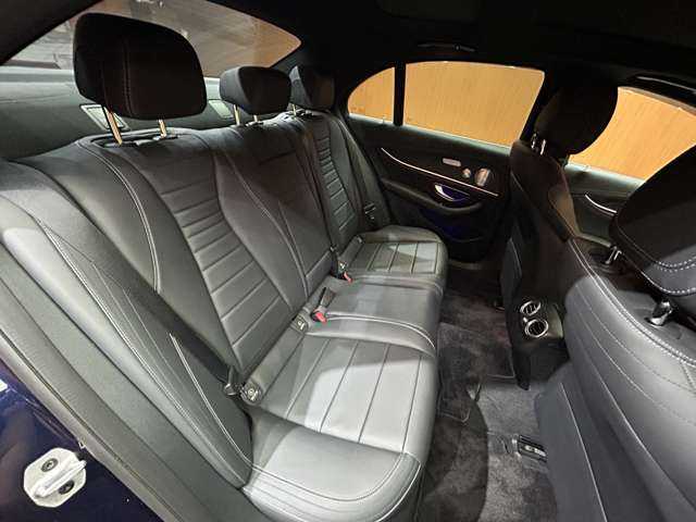 メルセデス・ベンツ Ｅ２２０ｄ アバンギャルド AMGライン 千葉県 2019(令1)年 4.8万km カバンサイトブルー エクスクルーシブＰＫＧ　/パノラマＳＲ　/純正ナビ　/３６０°カメラ　/ＡＣＣ　/レザーシート　/シートヒーター　/パワーシート　/ドライブレコーダー　/ＬＥＤヘッドライト　/ハイビームアシスト　/電動リアゲート
