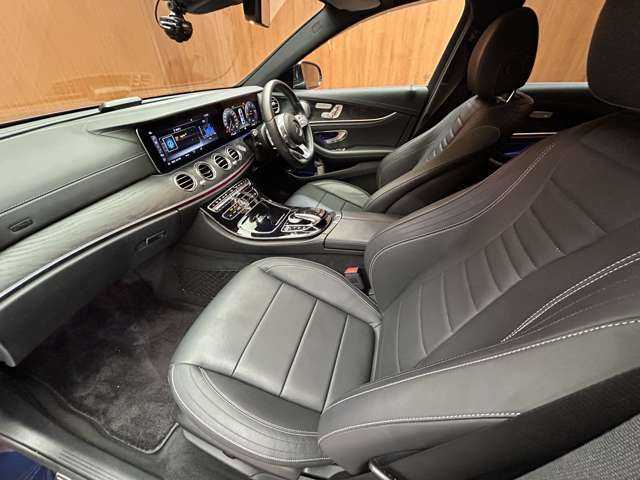メルセデス・ベンツ Ｅ２２０ｄ アバンギャルド AMGライン 千葉県 2019(令1)年 4.8万km カバンサイトブルー エクスクルーシブＰＫＧ　/パノラマＳＲ　/純正ナビ　/３６０°カメラ　/ＡＣＣ　/レザーシート　/シートヒーター　/パワーシート　/ドライブレコーダー　/ＬＥＤヘッドライト　/ハイビームアシスト　/電動リアゲート