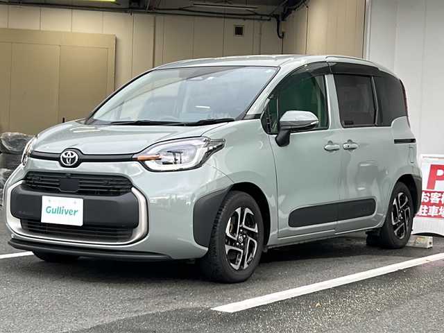 トヨタ シエンタ ハイブリッド Z 京都府 2022(令4)年 6.2万km アーバンカーキ 純正１０．５インチディスプレイオーディオ　ナビ　フルセグ　ＨＩＤＭＩ　ＵＳＢ　Ｂｌｕｅｔｏｏｔｈ　フリップダウンモニター　レーダークルーズ　ブラインドスポットモニター　ＬＥＤライト　両側電動ドア