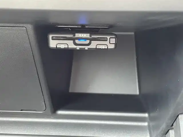 シトロエン Ｃ３ エアクロス シャイン 東京都 2020(令2)年 3.1万km サーブル 全方位モニター/AppleCarplay/AndoroidAuto/インテリジェントハイビーム/衝突被害軽減ブレーキ/クルーズコントロール/ブラインドスポットモニター/レーンキープアシスト/アクティブセーフティブレーキ/ETC/コーナーセンサー/前後ドライブレコーダー/スマートキー/プッシュスタート/フルオートエアコン/純正LEDヘッドライト/純正16インチアルミホイール/カーテンエアバック/サイドエアバック