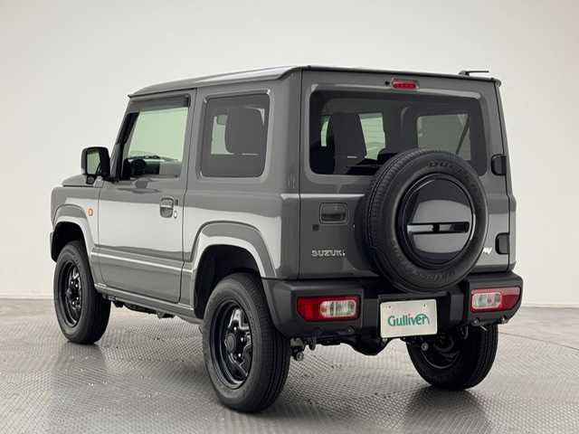 スズキ ジムニー XL 兵庫県 2025(令7)年 0.1千km ミディアムグレー ４WD/アイドリングストップ/シートヒーター/クリアランスソナー/ヘッドライトレレベライザー/PCS/LKA/フォグランプ/純正フロアマット/純正バイザー