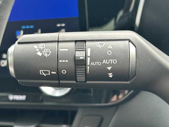 レクサス ＮＸ 350h Fスポーツ 新潟県 2023(令5)年 1.9万km ホワイトノーヴァガラスフレーク パノラマルーフ/三眼LEDヘッドライト/オレンジキャリパー/純正14インチナビ/パノラミックビューモニター/デジタルインナーミラー/プリクラッシュセーフティー/ブラインドスポットモニター/クリアランスソナー/パドルシフト/パワーバックドア/パワーシート/ポジションメモリー/ビルトインETC/純正ドライブレコーダー/オートライト/オートマチックハイビーム