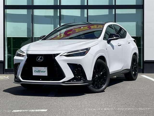 レクサス ＮＸ 350h Fスポーツ 新潟県 2023(令5)年 1.9万km ホワイトノーヴァガラスフレーク パノラマルーフ/三眼LEDヘッドライト/オレンジキャリパー/純正14インチナビ/パノラミックビューモニター/デジタルインナーミラー/プリクラッシュセーフティー/ブラインドスポットモニター/クリアランスソナー/パドルシフト/パワーバックドア/パワーシート/ポジションメモリー/ビルトインETC/純正ドライブレコーダー/オートライト/オートマチックハイビーム