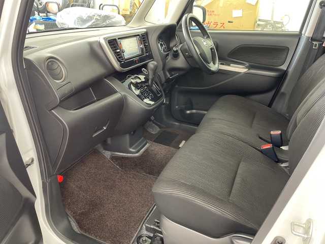 日産 デイズ ルークス HWS X Vセレ +SeftyⅡ 道央・札幌 2015(平27)年 7.8万km ホワイトパール ・4WD/・純正SDナビ・フルセグTV/・CD・DVD・Bluetooth/・アラウンドビューモニター/・エマージェンシーブレーキ/・踏み間違い衝突防止アシスト/・横滑り防止機能/・左パワースライドドア/・運転席シートヒーター/・オーバーヘッドコンソール/・リアシーリングファン/・後席サンシェード/・HIDヘッドライト/・フォグライト/・純正14インチアルミ