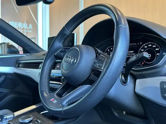 アウディ Ａ５ SB2．0TFSI Q スポーツ 宮城県 2018(平30)年 6.4万km ミトスブラックメタリック S-lineパッケージ/アシスタンスパッケージ/Bang&Olufsenサウンドシステム/バーチャルコックピット/MMIナビゲーションシステム/フルセグTV/全方位カメラ/パーキングアシスト/マトリクスLEDヘッドライト/ハーフレザーシート/シートヒーター/パワーシート/純正19インチAW/アドバンストキー/パワーバックドア/3ゾーンエアコン/ETC2.0車載器/ステアリングスイッチ/パドルシフト/ドライブレコーダー